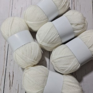 500 gr  Nako Outlet  - Wool El örgü İpi : Kırık Beyaz